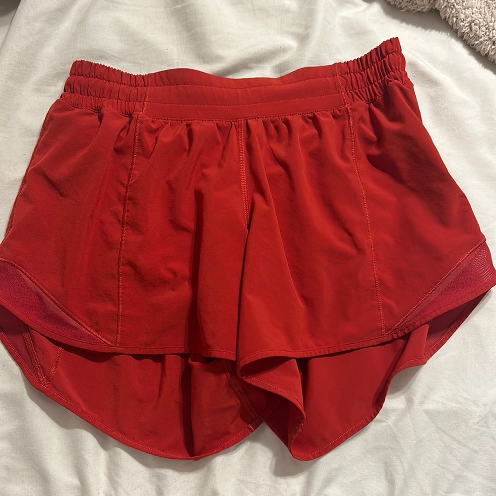 Lululemon hotty hot shorts 4”